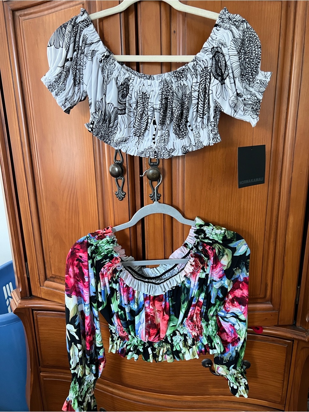 Norma Kamali Multicolor Floral Off-Shoulder Crop Top
